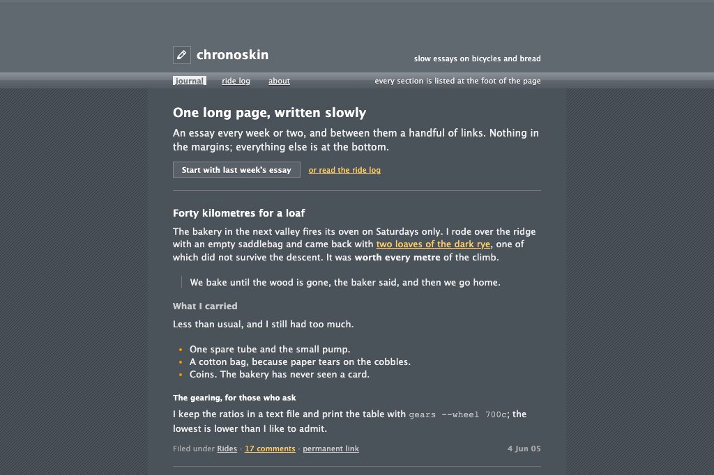 Single-column weblog with a banner